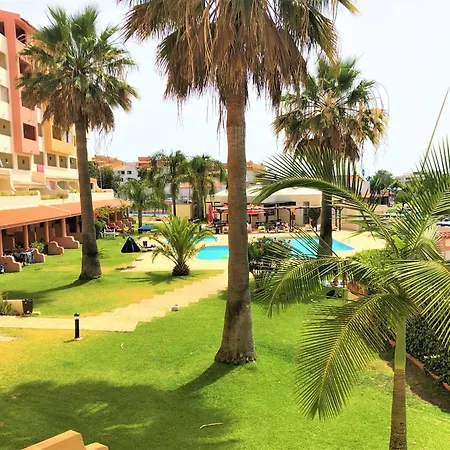 Piscine-hyper Centre-albufeira-vue Panoramique Mer-4 Personnes アパート アルブフェイラ
